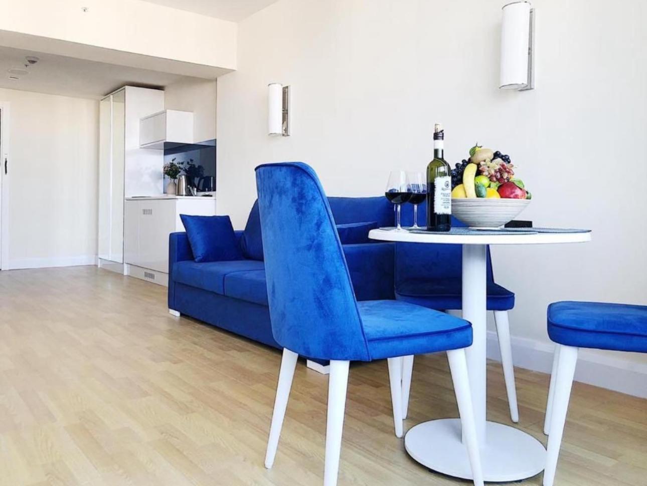 Luxury Panorama Sea View Apartment & Central Батуми Екстериор снимка